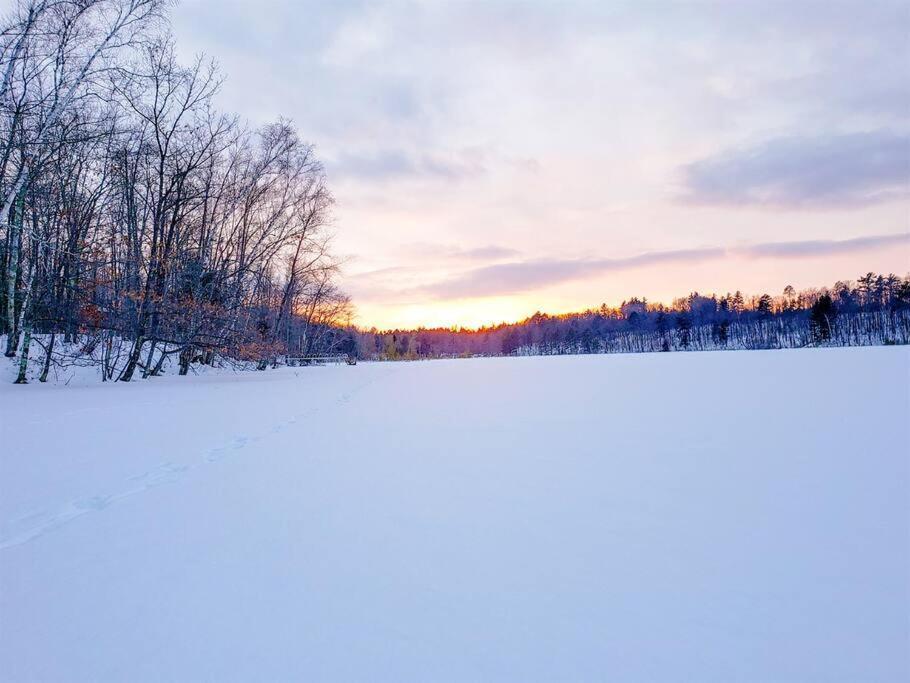 Fall Getaway Resort-3 King Suites, Dog-Friendly Seeley ภายนอก รูปภาพ